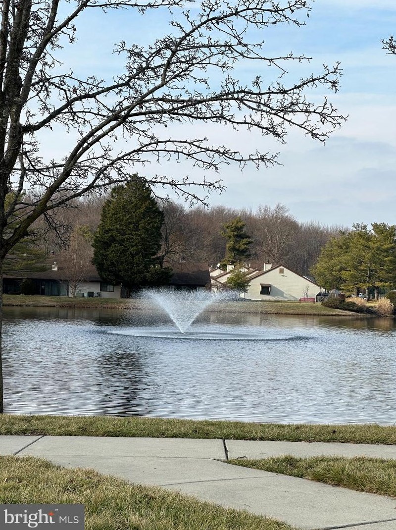 153 Birchfield Ct, Mount Laurel NJ  08054-2568 exterior