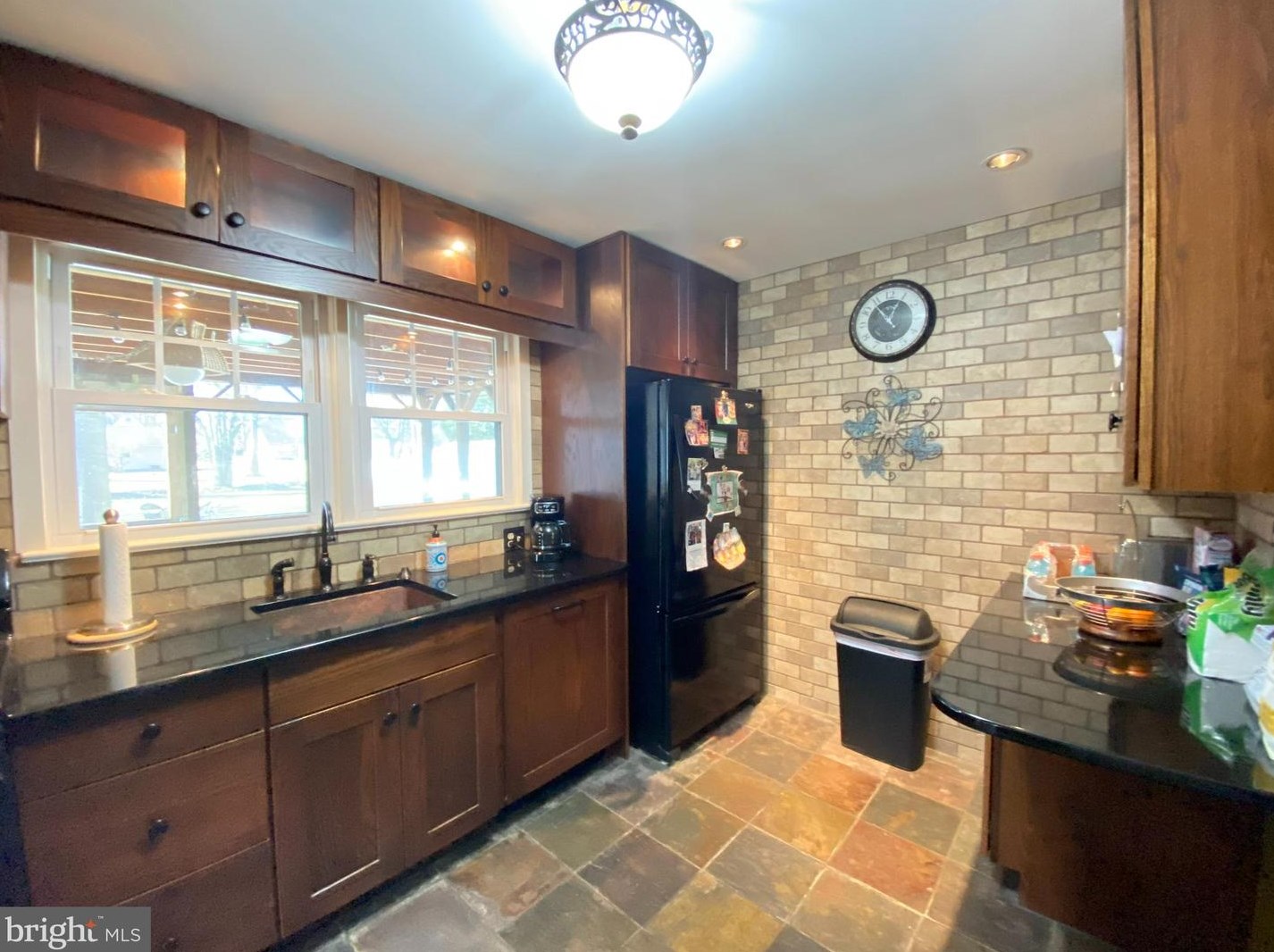 302 Washington Ave, Moorestown NJ 08057-2408 exterior