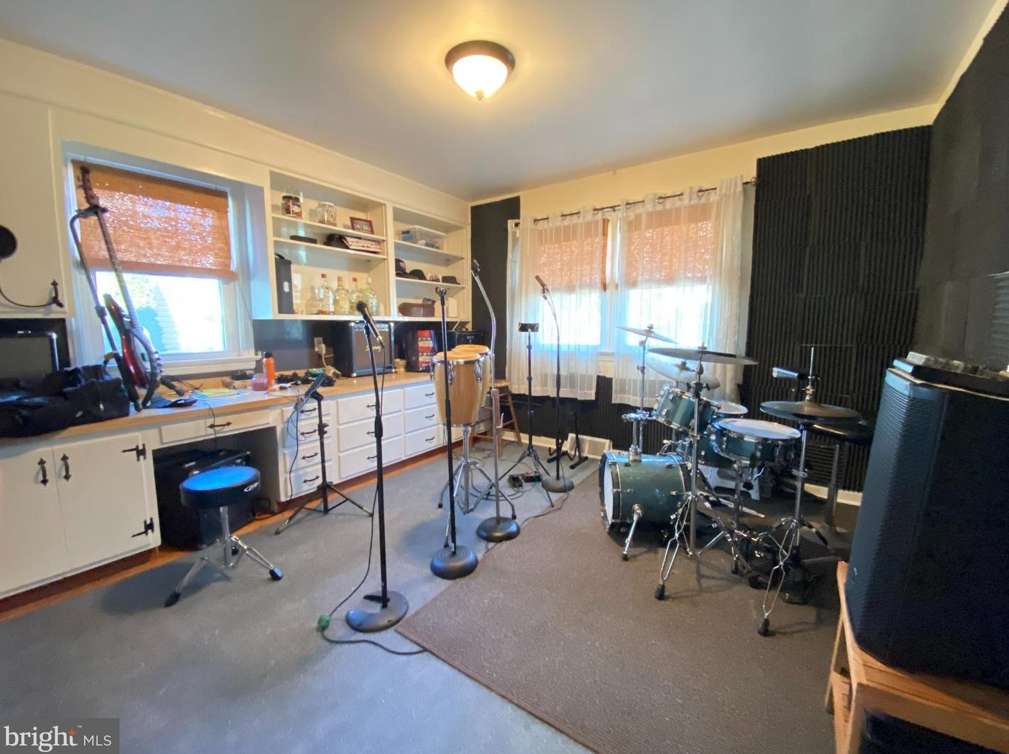 302 Washington Ave, Moorestown NJ 08057-2408 exterior