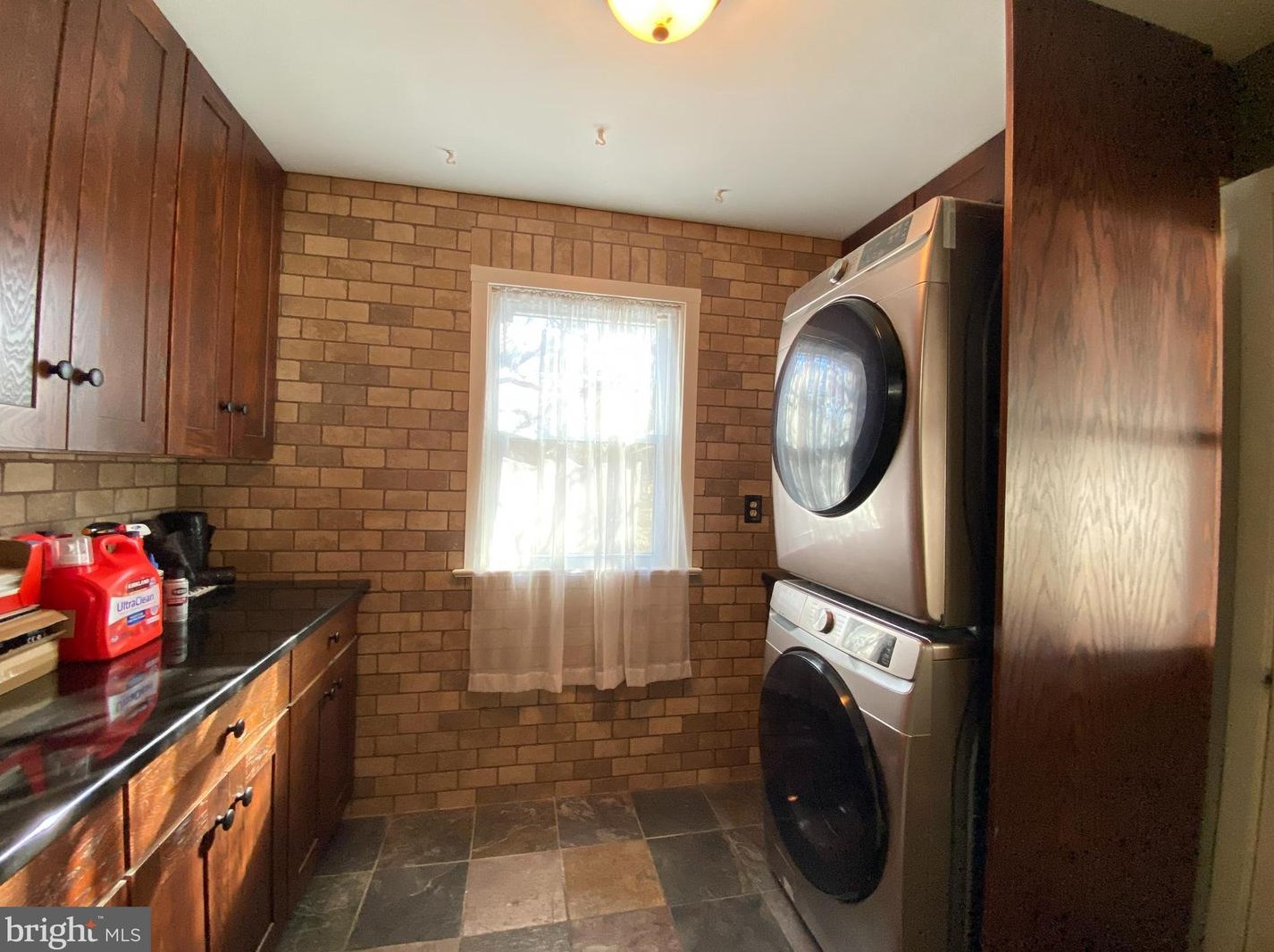 302 Washington Ave, Moorestown NJ 08057-2408 exterior