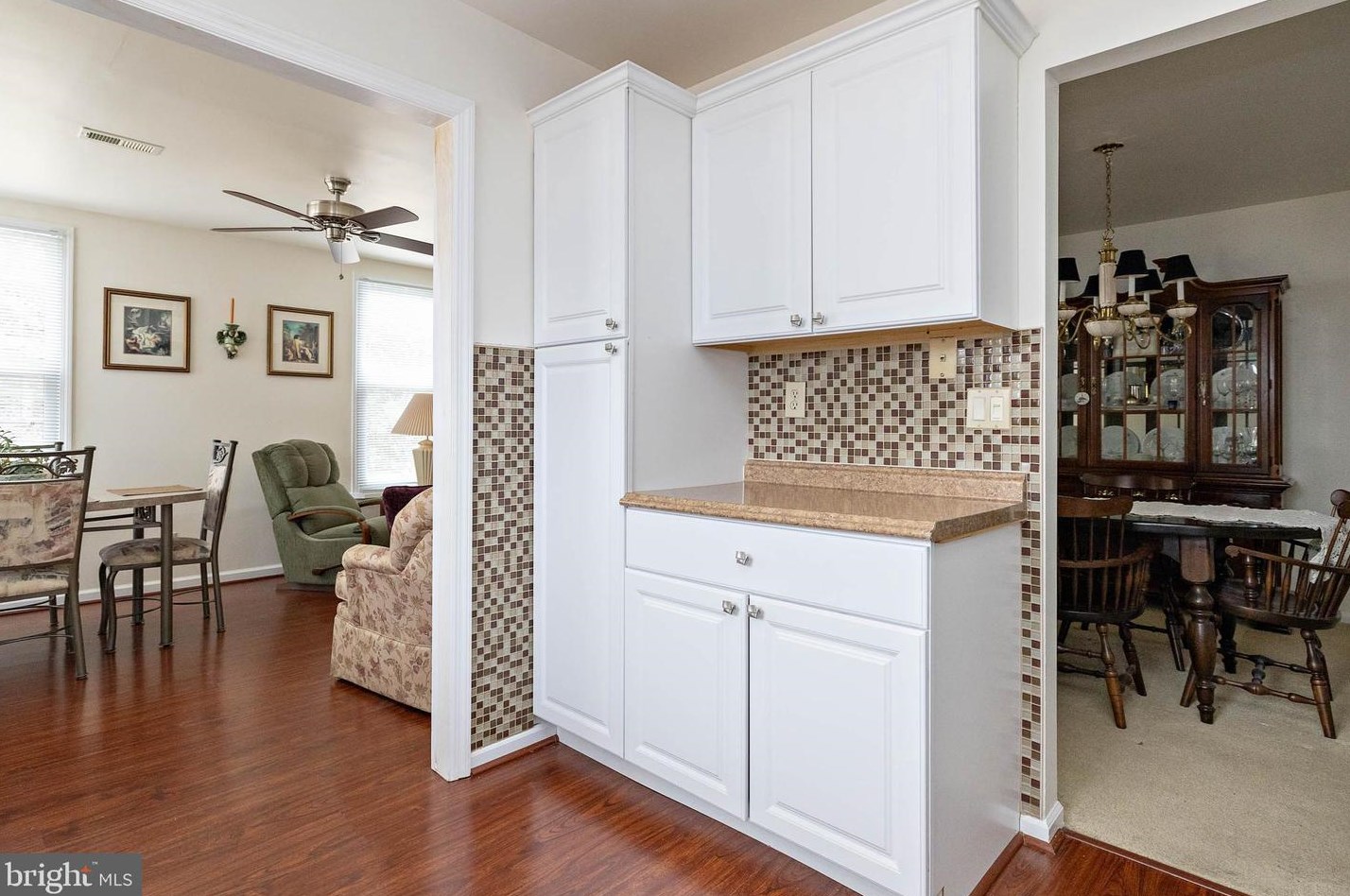 898 Westminster Dr, Southampton NJ  08088-1038 exterior