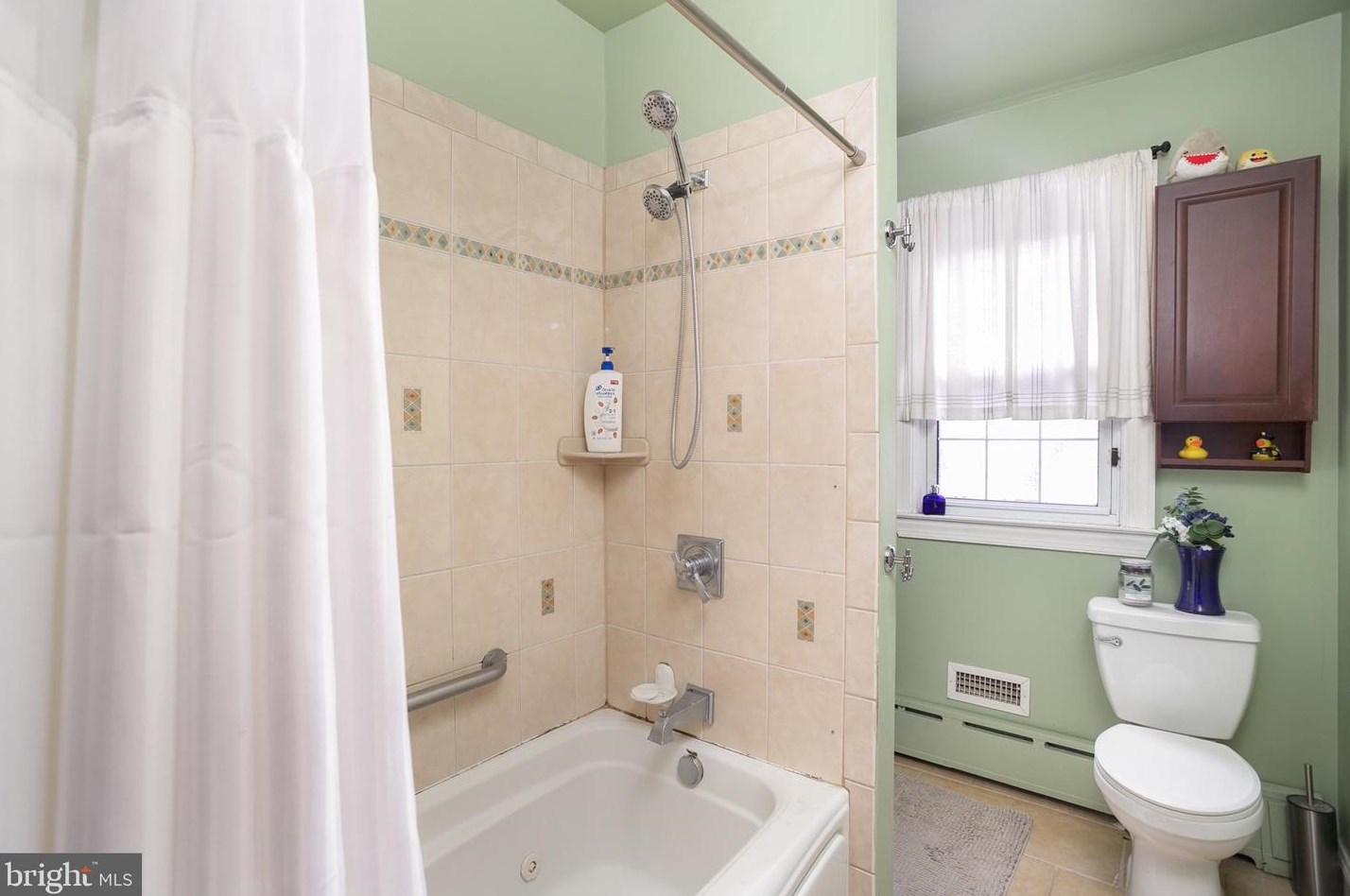 1300 Rancocas Rd, Burlington NJ 08016-3702 exterior