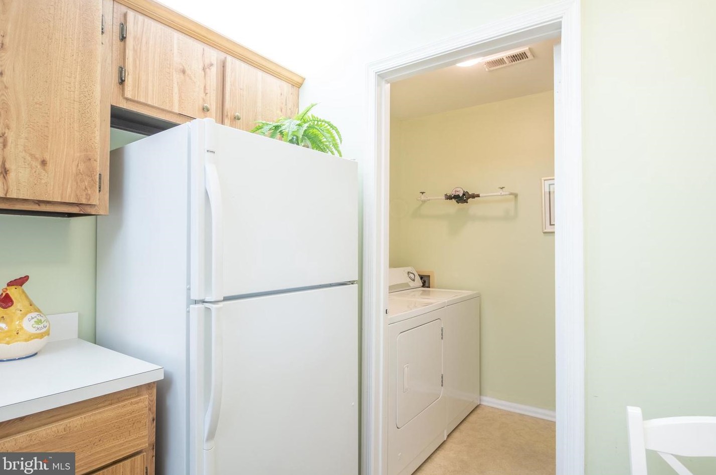 12 Village Ct, Mount Laurel NJ  08054-3002 exterior