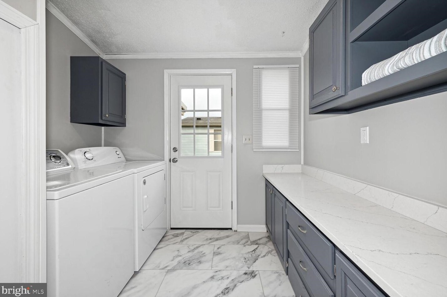 909 Koala Ln, Mount Laurel NJ  08054-4442 exterior