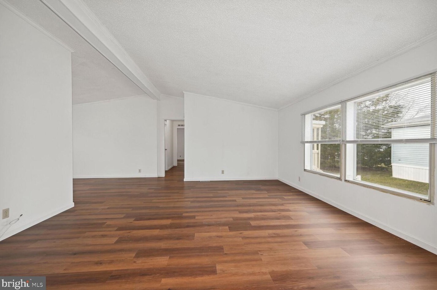 909 Koala Ln, Mount Laurel NJ  08054-4442 exterior