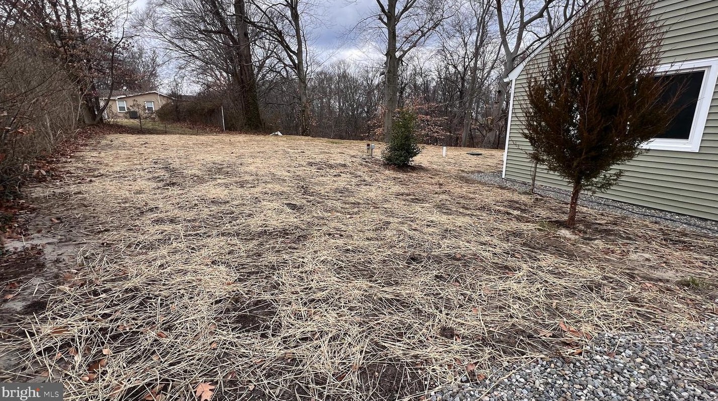 301 Ellisdale Rd, Chesterfield NJ  08515-9659 exterior