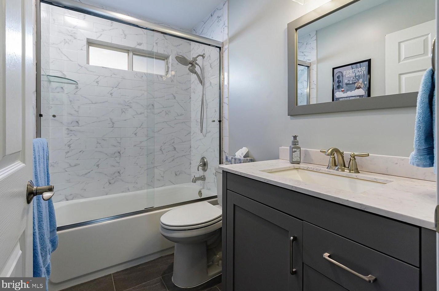 32 Cotherstone Dr, Southampton NJ  08088-1002 exterior