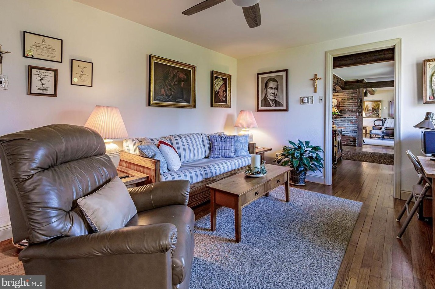 149 Algonquin Trl, Medford NJ  08055-1425 exterior