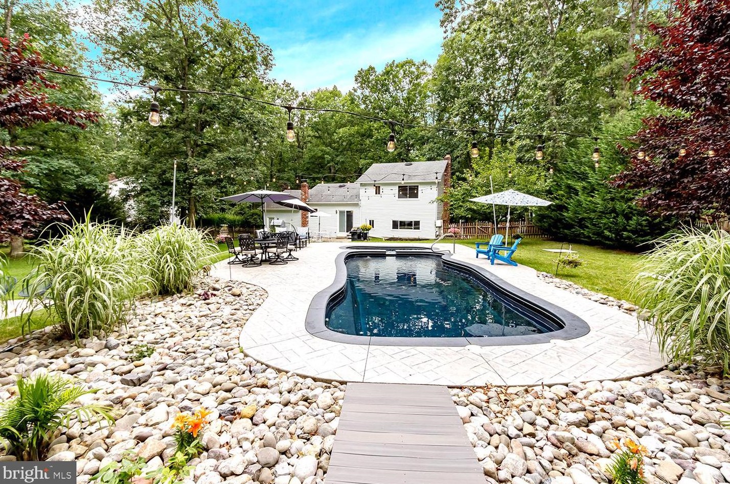 6 Brotherton Rd, Southampton NJ  08088-8535 exterior