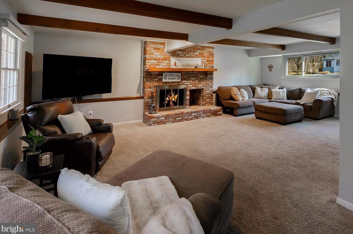 6 Brotherton Rd, Southampton NJ  08088-8535 exterior