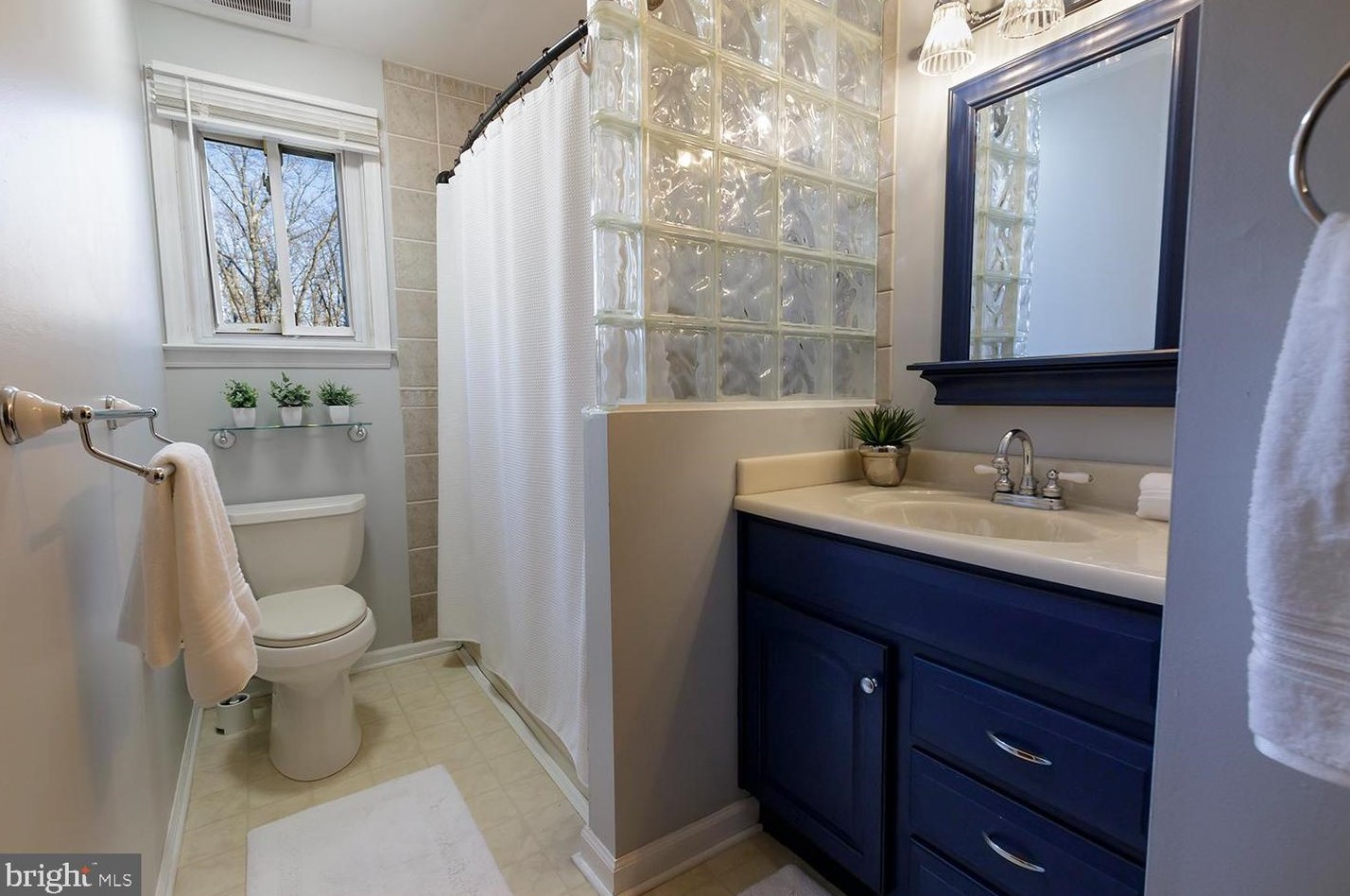 6 Brotherton Rd, Southampton NJ  08088-8535 exterior