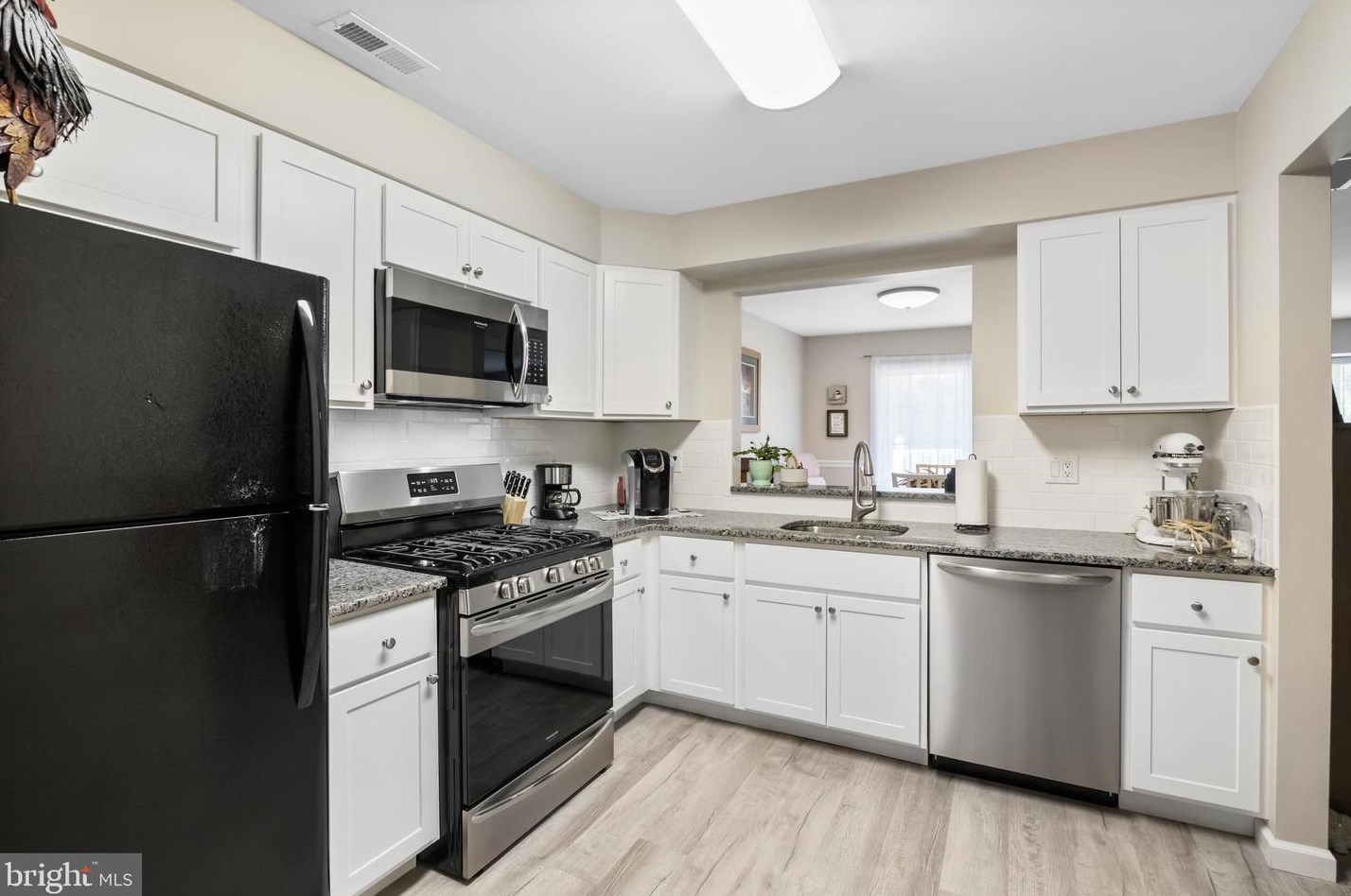 406 Kirby Way, Mount Laurel NJ  08054-6421 exterior