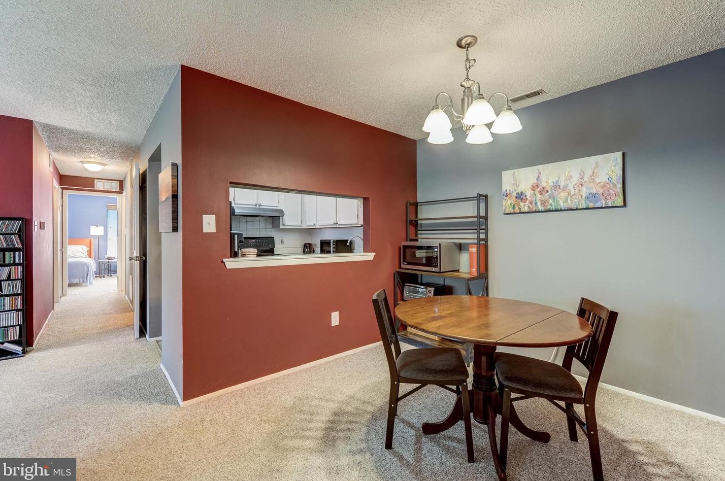 5201 Aberdeen Dr, Mount Laurel NJ  08054-5628 exterior