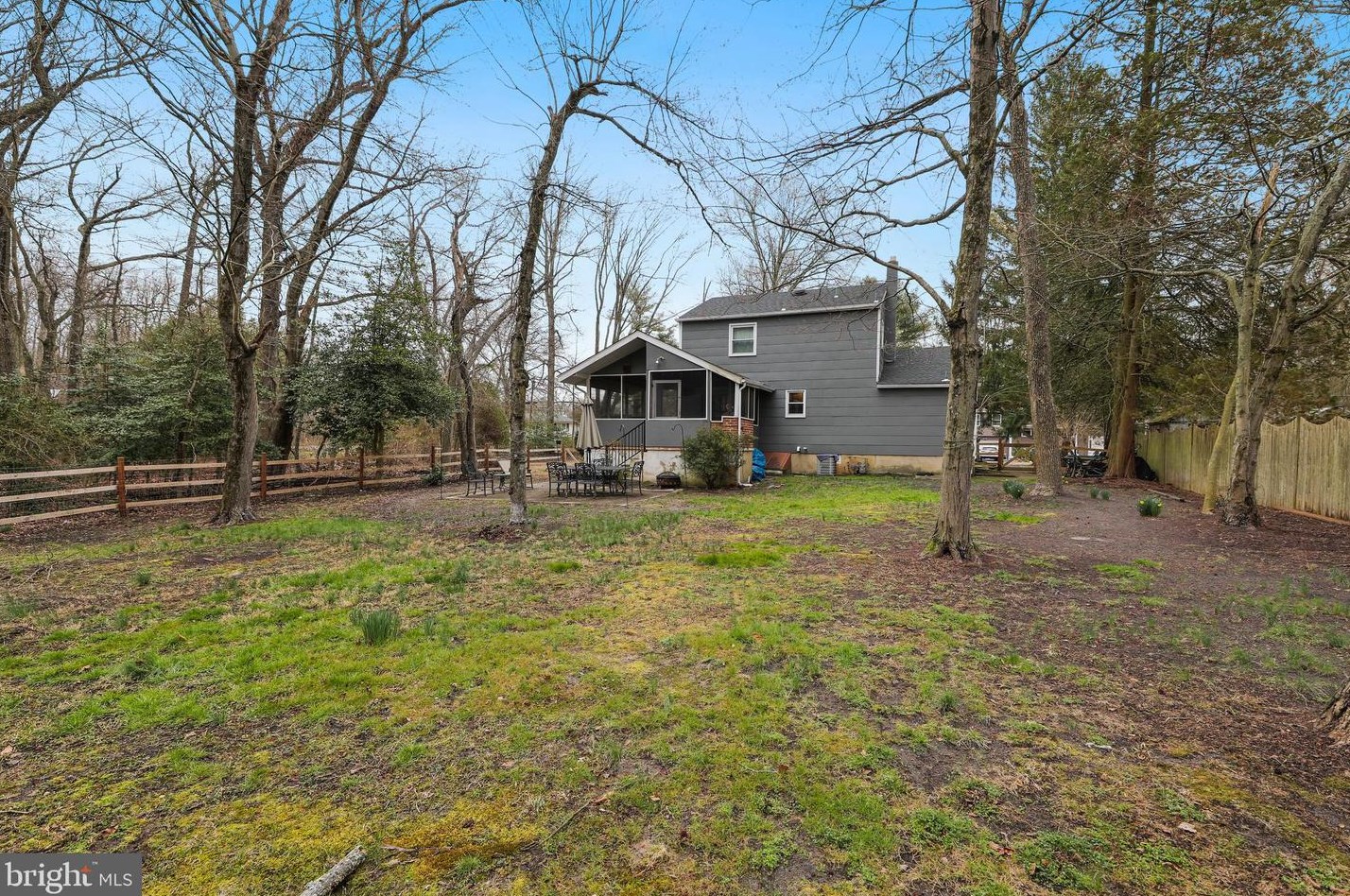 4 Illinois Trl, Medford NJ  08055-9055 exterior