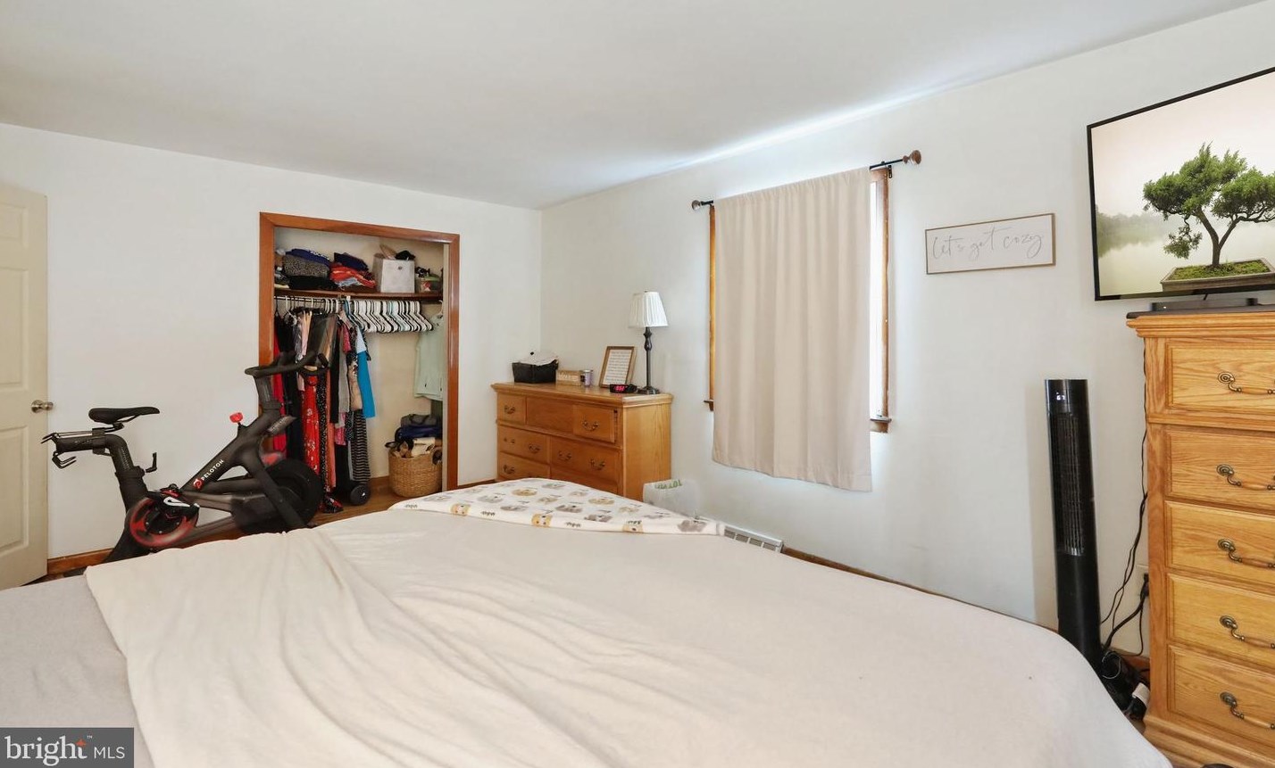 4 Illinois Trl, Medford NJ  08055-9055 exterior