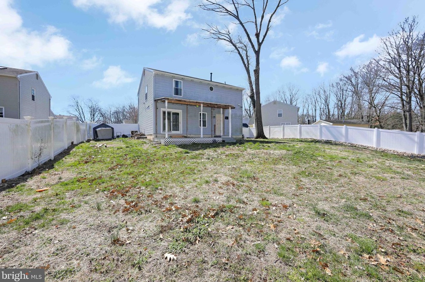 415 Acorn Rd, Mount Laurel NJ  08054-2134 exterior
