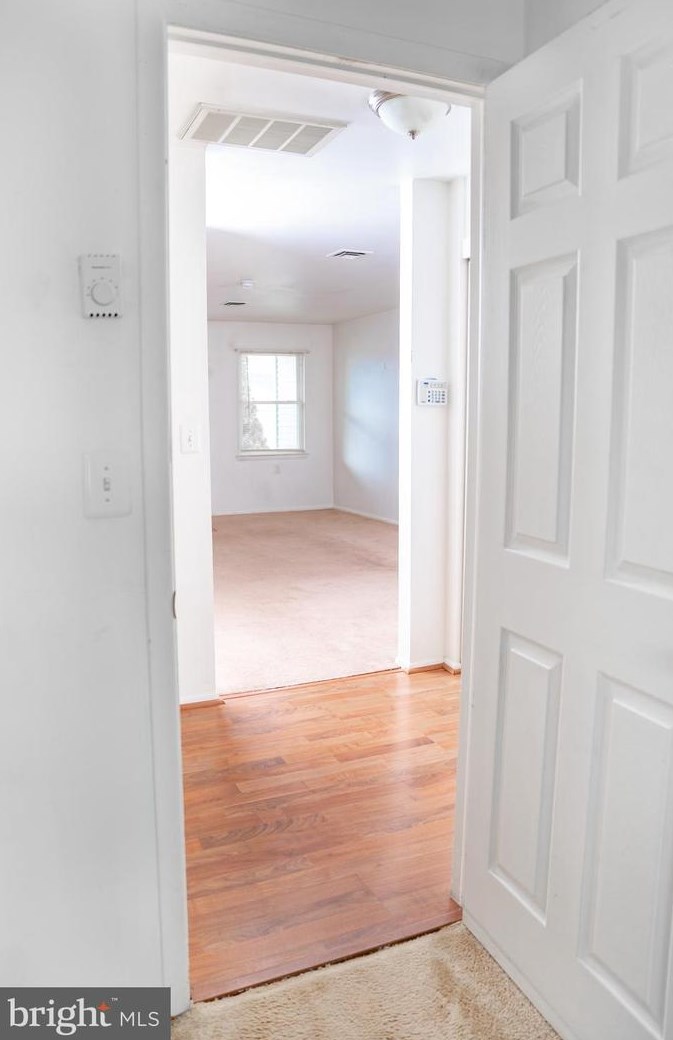 42 Kingston Way, Southampton NJ  08088-1211 exterior