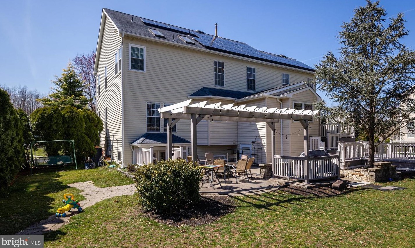 425 Pimlico Way, Mount Laurel NJ  08054-5707 exterior