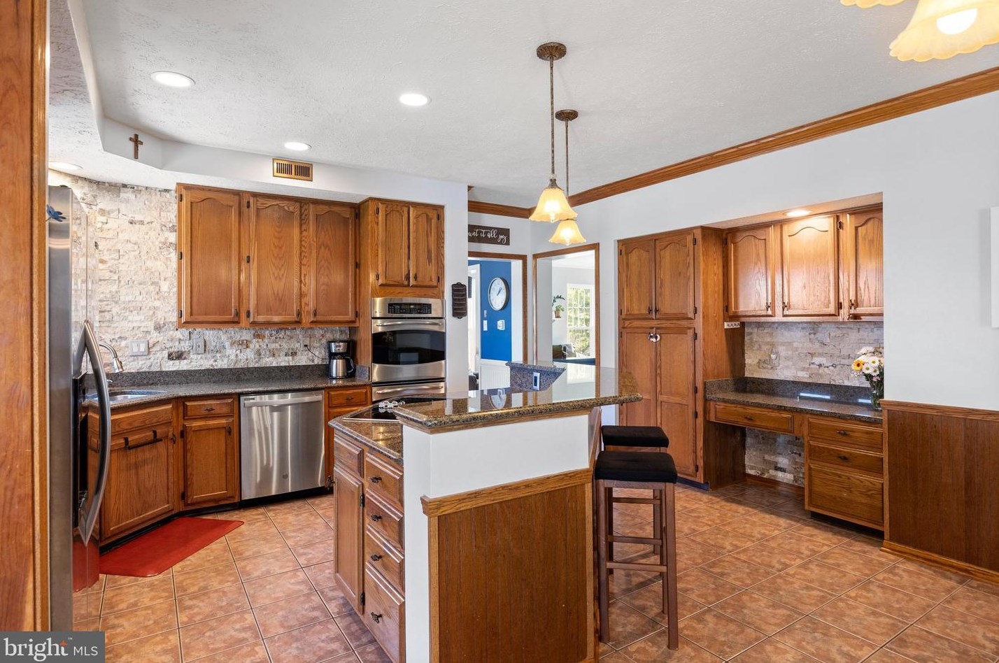 425 Pimlico Way, Mount Laurel NJ  08054-5707 exterior