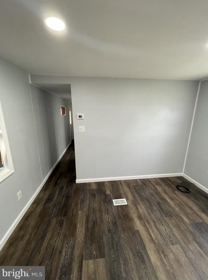 18 Edgewood Pl, Southampton NJ  08088-1610 exterior