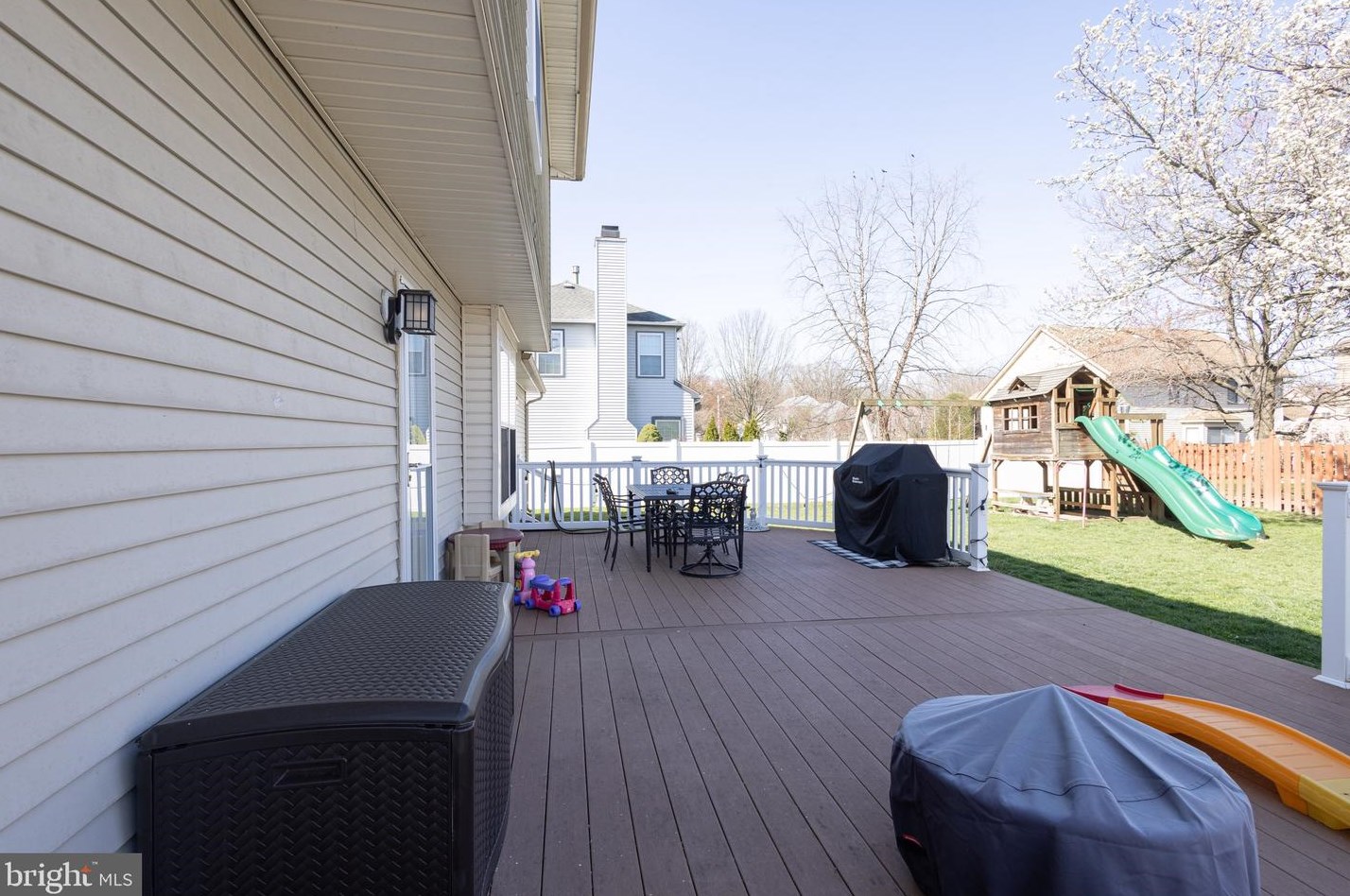 42 Michaelson Dr, Mount Laurel NJ  08054-1356 exterior