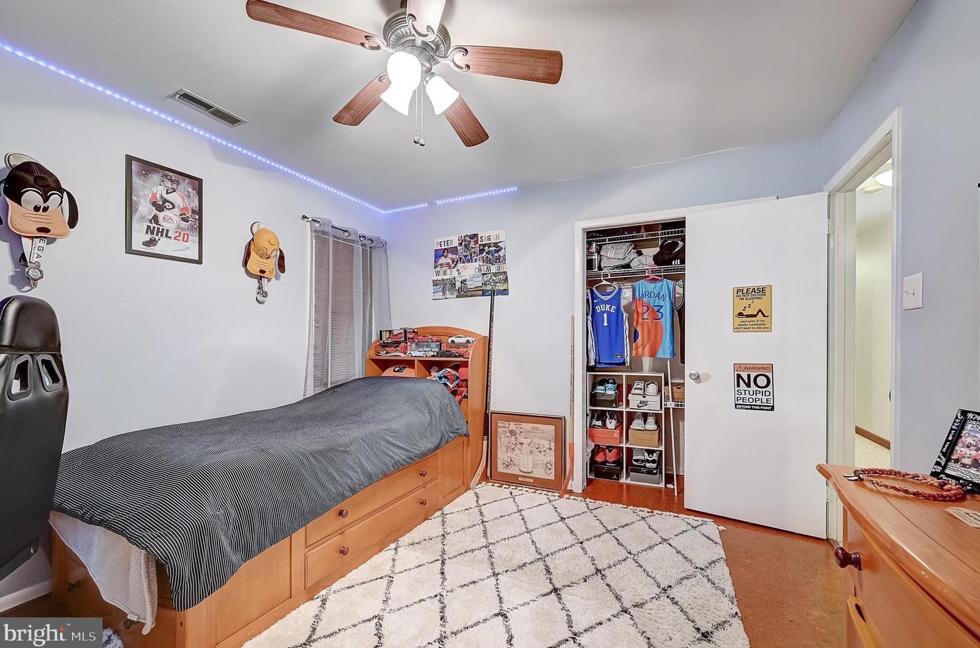 111 Bentley Dr, Mount Laurel NJ  08054-4502 exterior