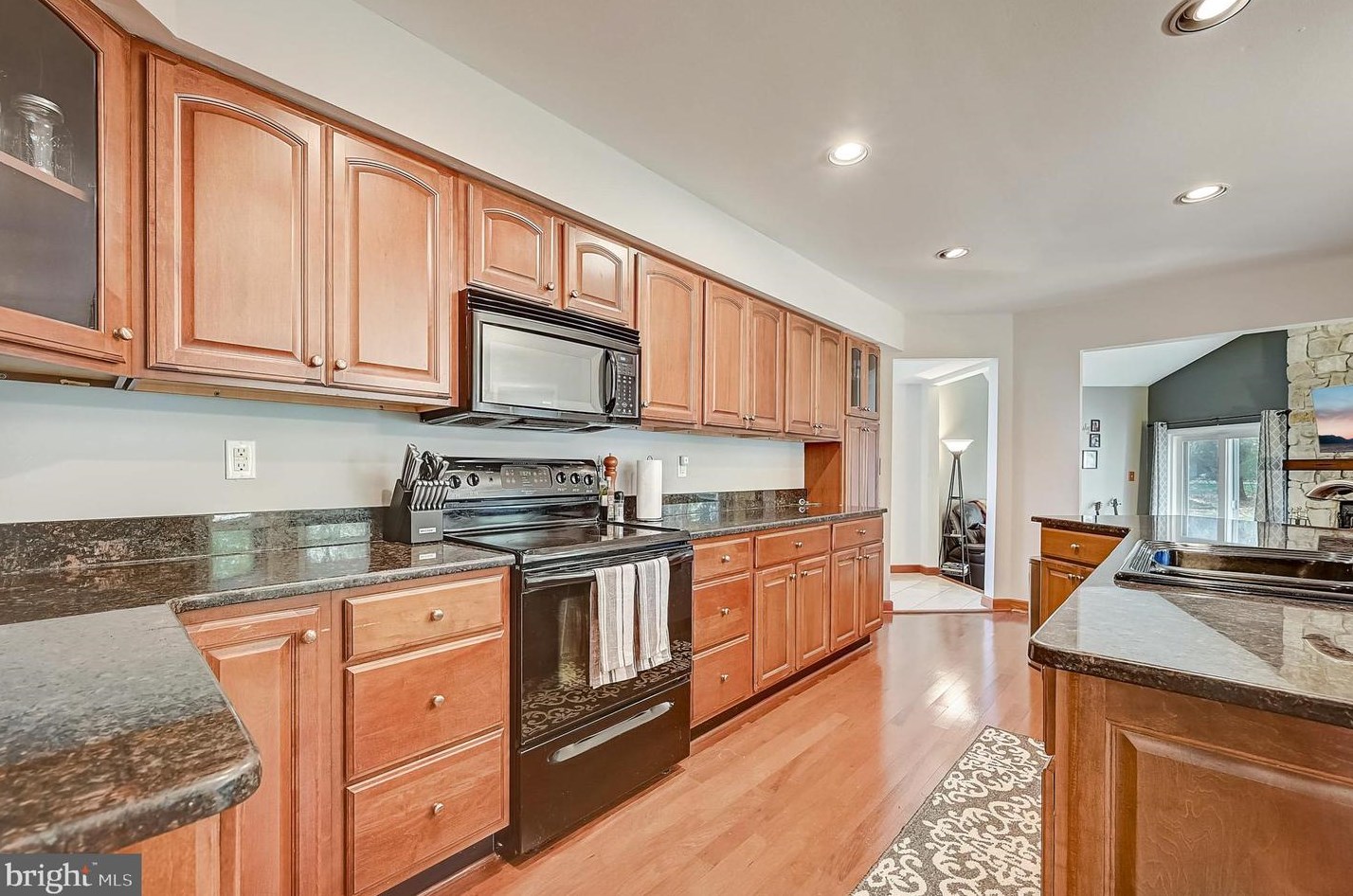 111 Bentley Dr, Mount Laurel NJ  08054-4502 exterior