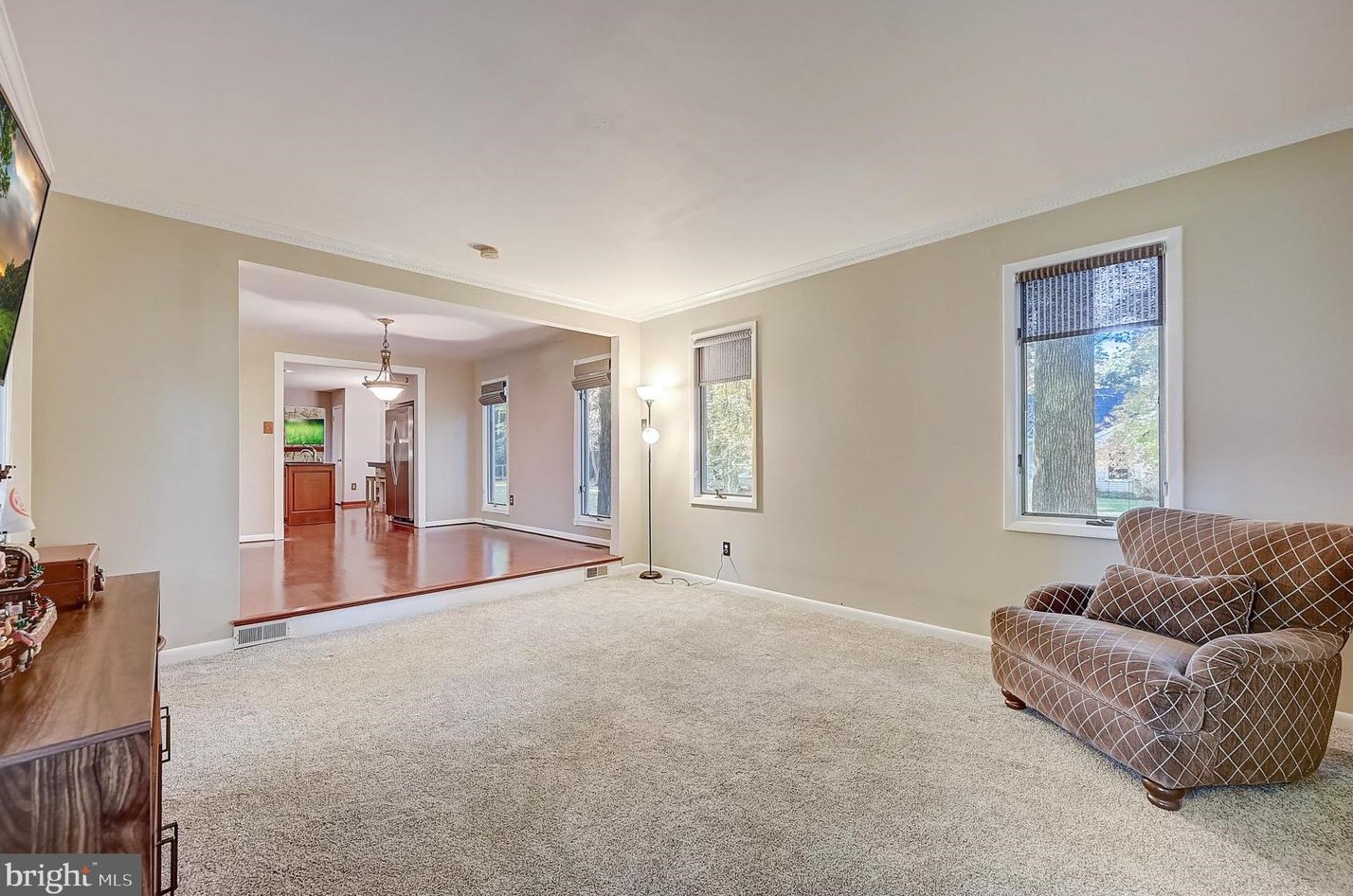 111 Bentley Dr, Mount Laurel NJ  08054-4502 exterior