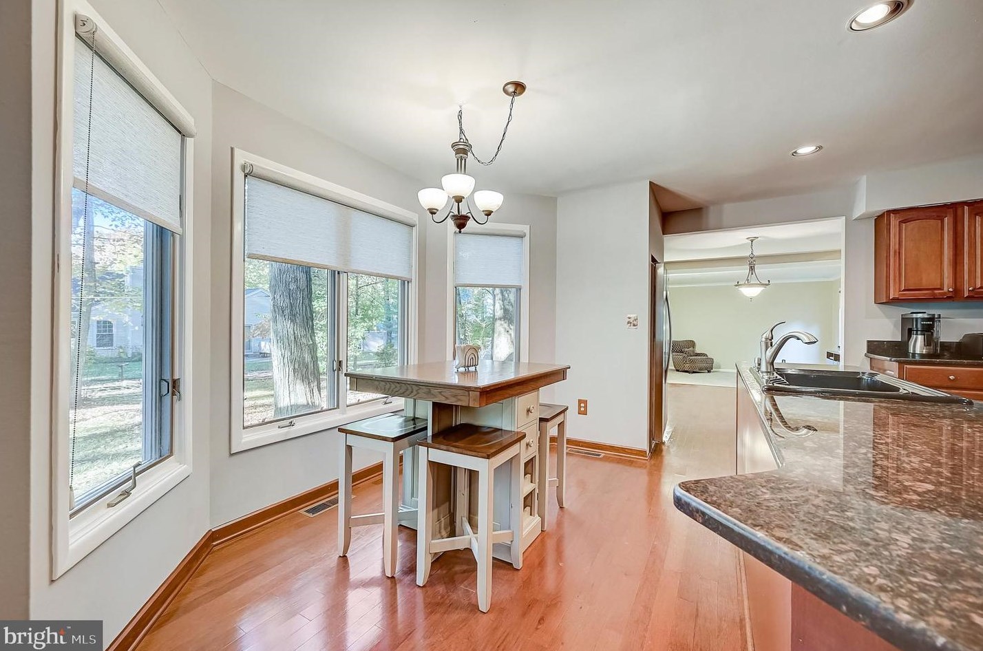 111 Bentley Dr, Mount Laurel NJ  08054-4502 exterior