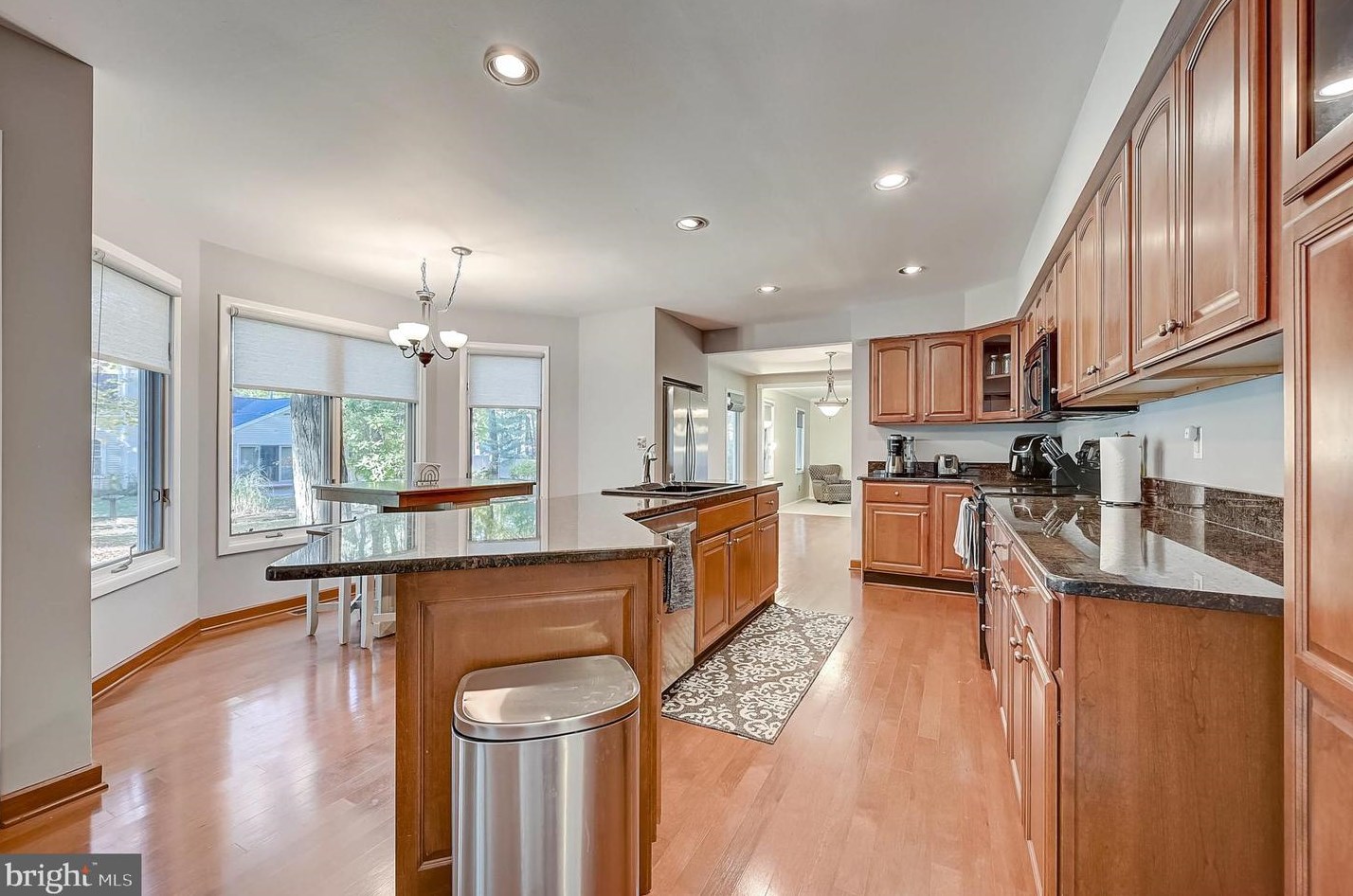 111 Bentley Dr, Mount Laurel NJ  08054-4502 exterior
