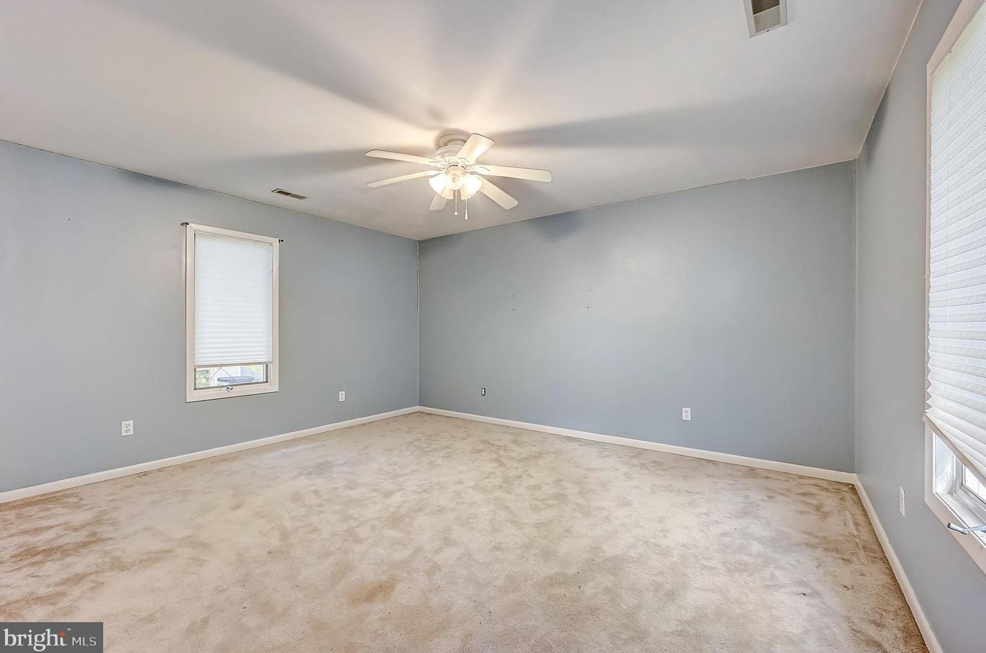 111 Bentley Dr, Mount Laurel NJ  08054-4502 exterior