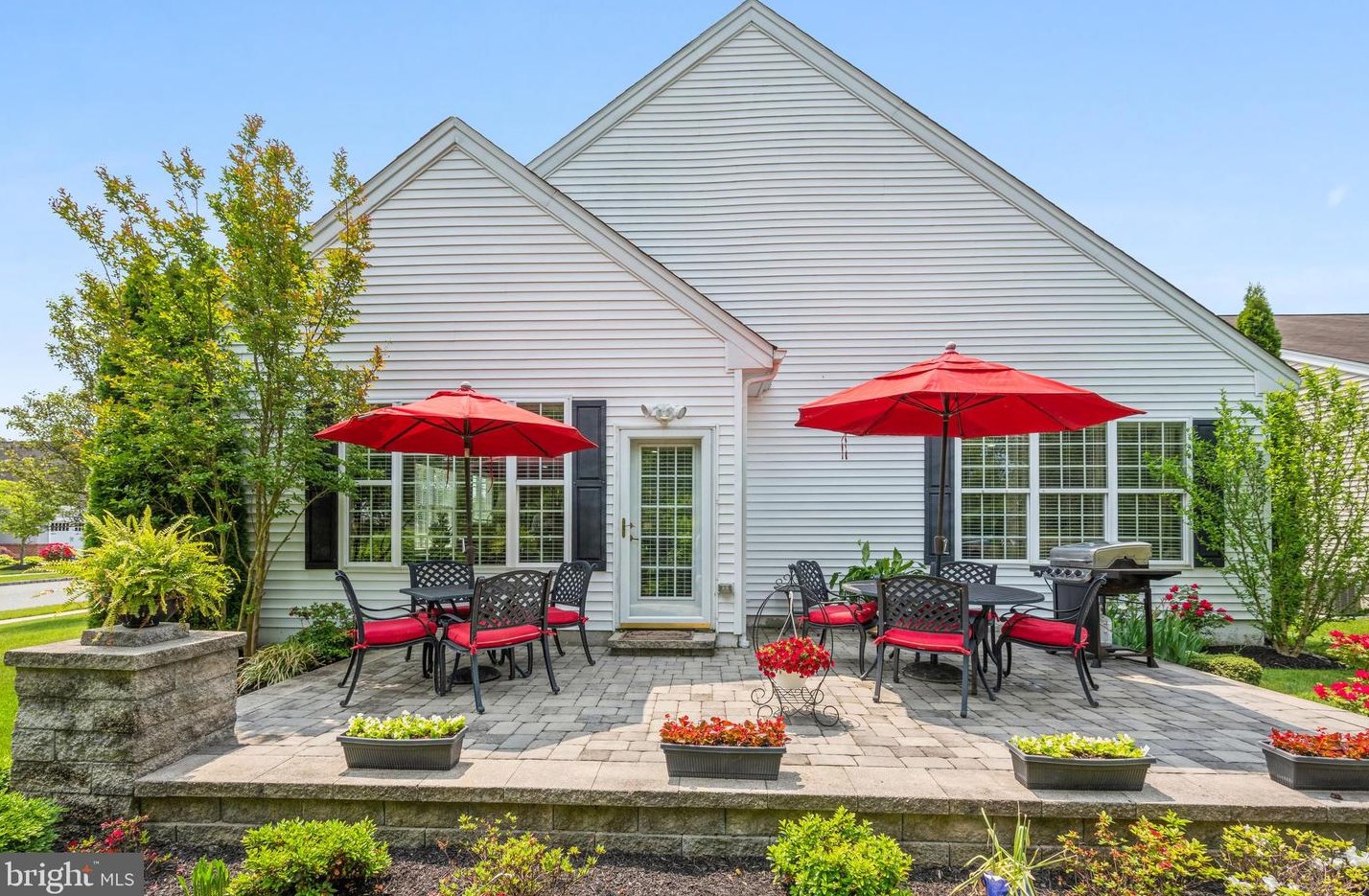 2 Windyknoll Ct, Medford NJ  08055-4006 exterior