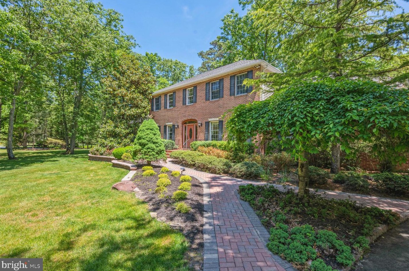 415 Mckendimen Rd, Medford NJ  08055-2000 exterior