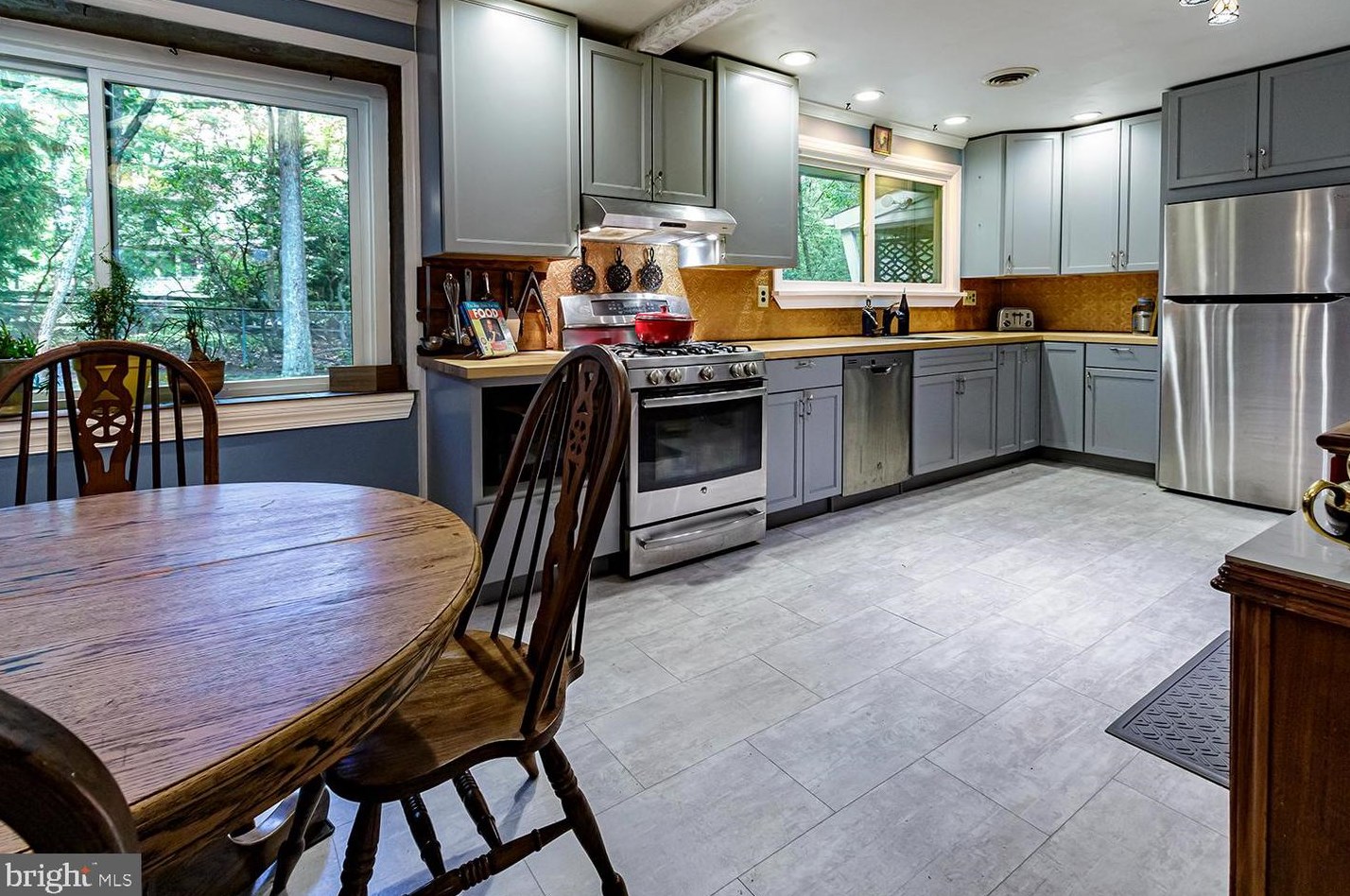 210 Migazee Trl, Medford NJ  08055-1308 exterior