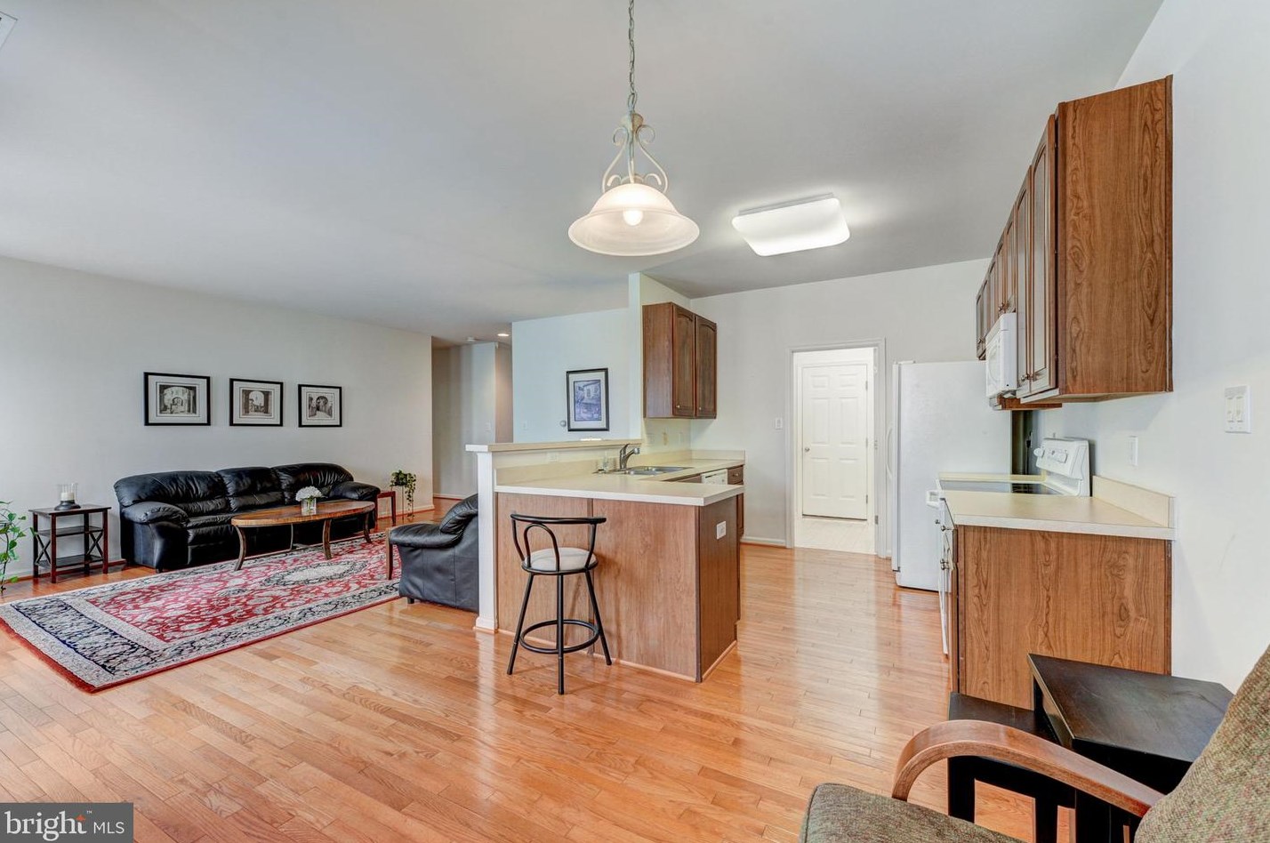 6 Simpkins Ln, Pemberton NJ 08068-1565 exterior