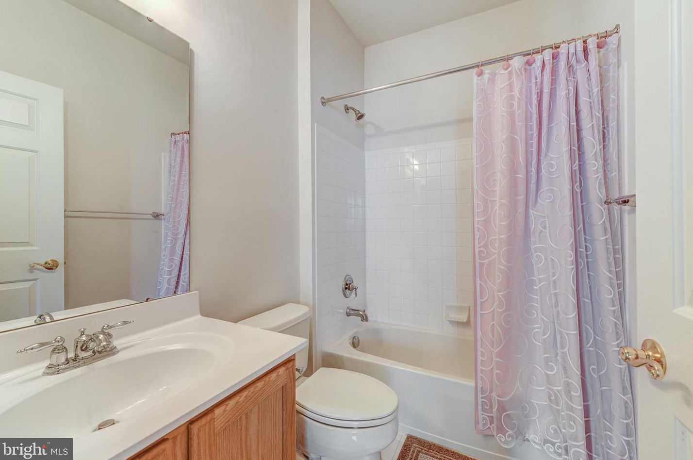 6 Simpkins Ln, Pemberton NJ 08068-1565 exterior