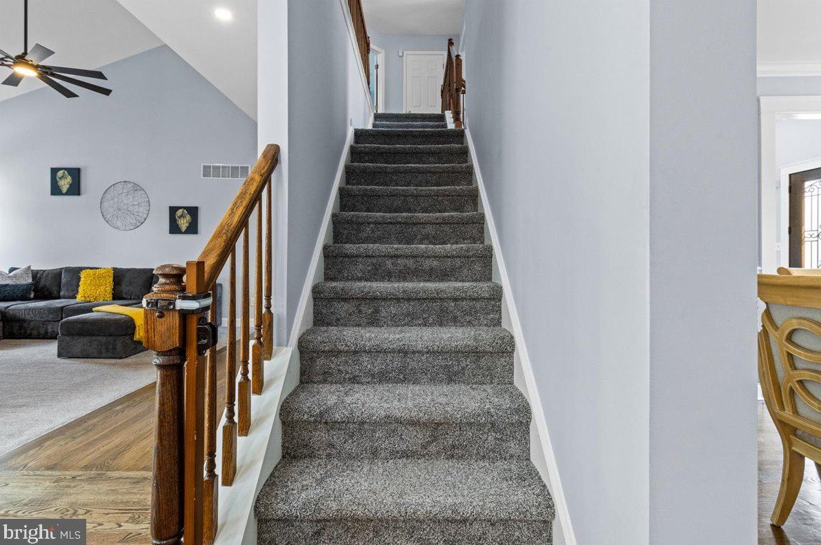 13 Goldspire Ln, Burlington NJ 08016-4357 exterior