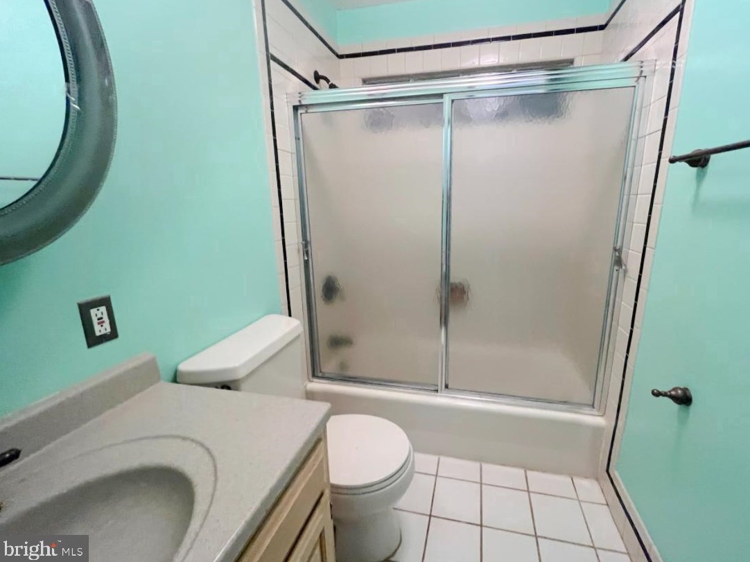 419 Church St, Moorestown NJ  08057-1742 exterior