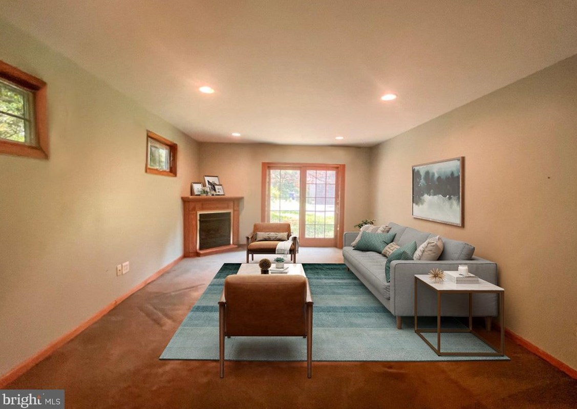 419 Church St, Moorestown NJ  08057-1742 exterior