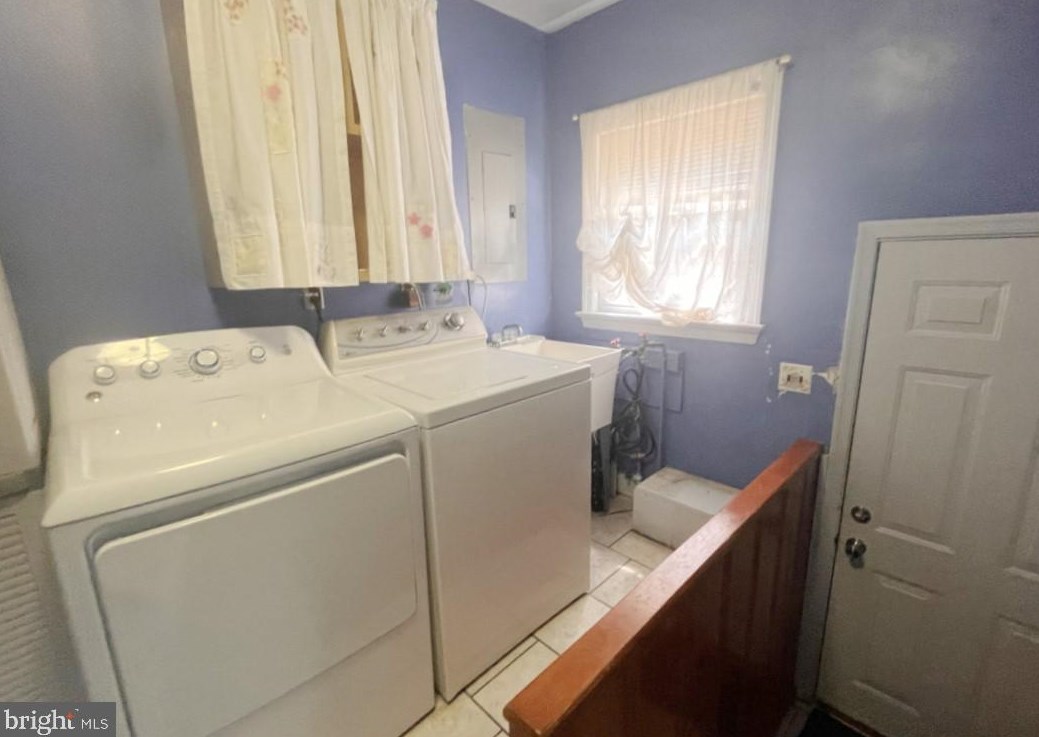 419 Church St, Moorestown NJ  08057-1742 exterior