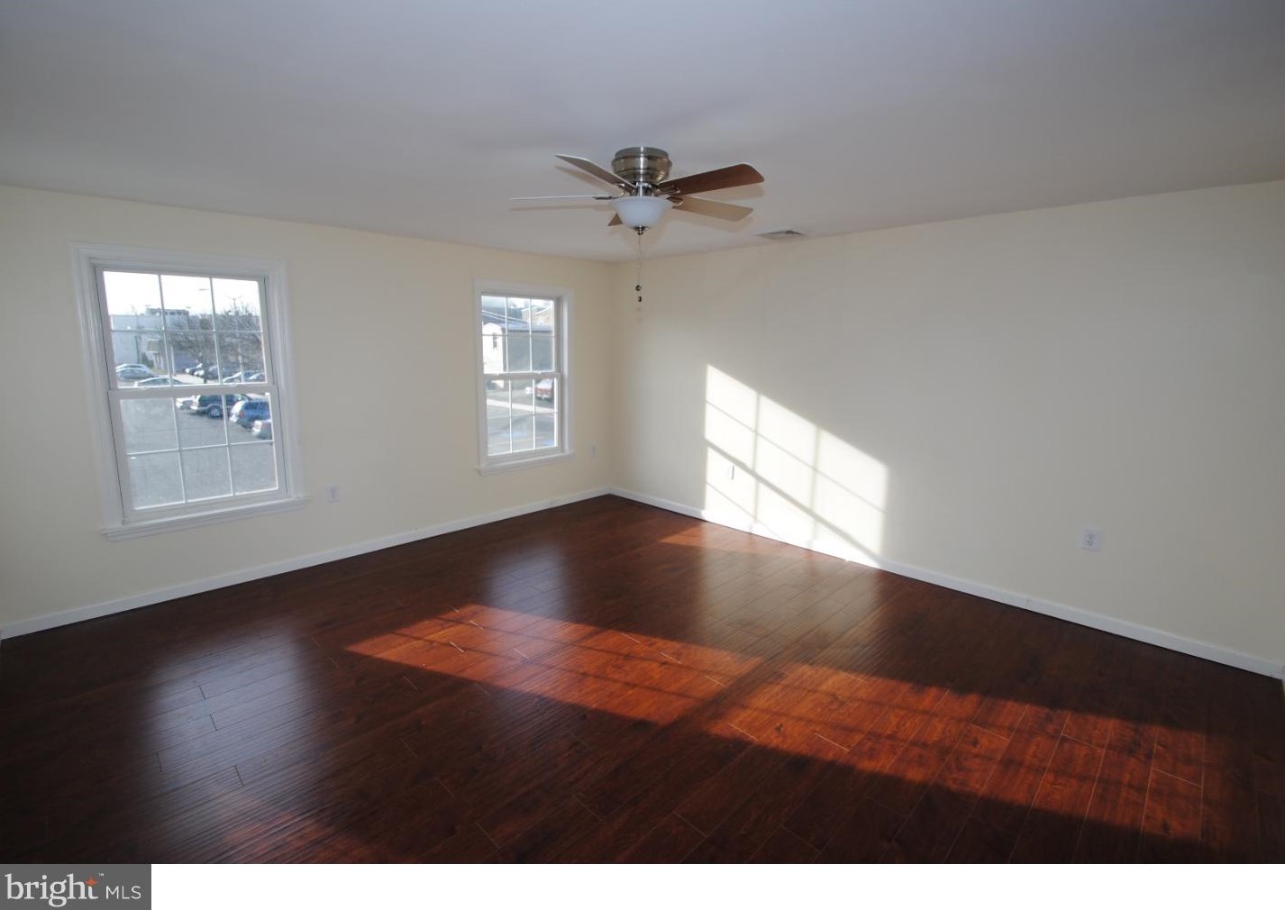 30 Union St, Burlington NJ  08016-4476 exterior