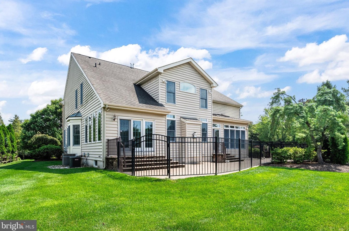 629 Windsock Way, Moorestown NJ exterior