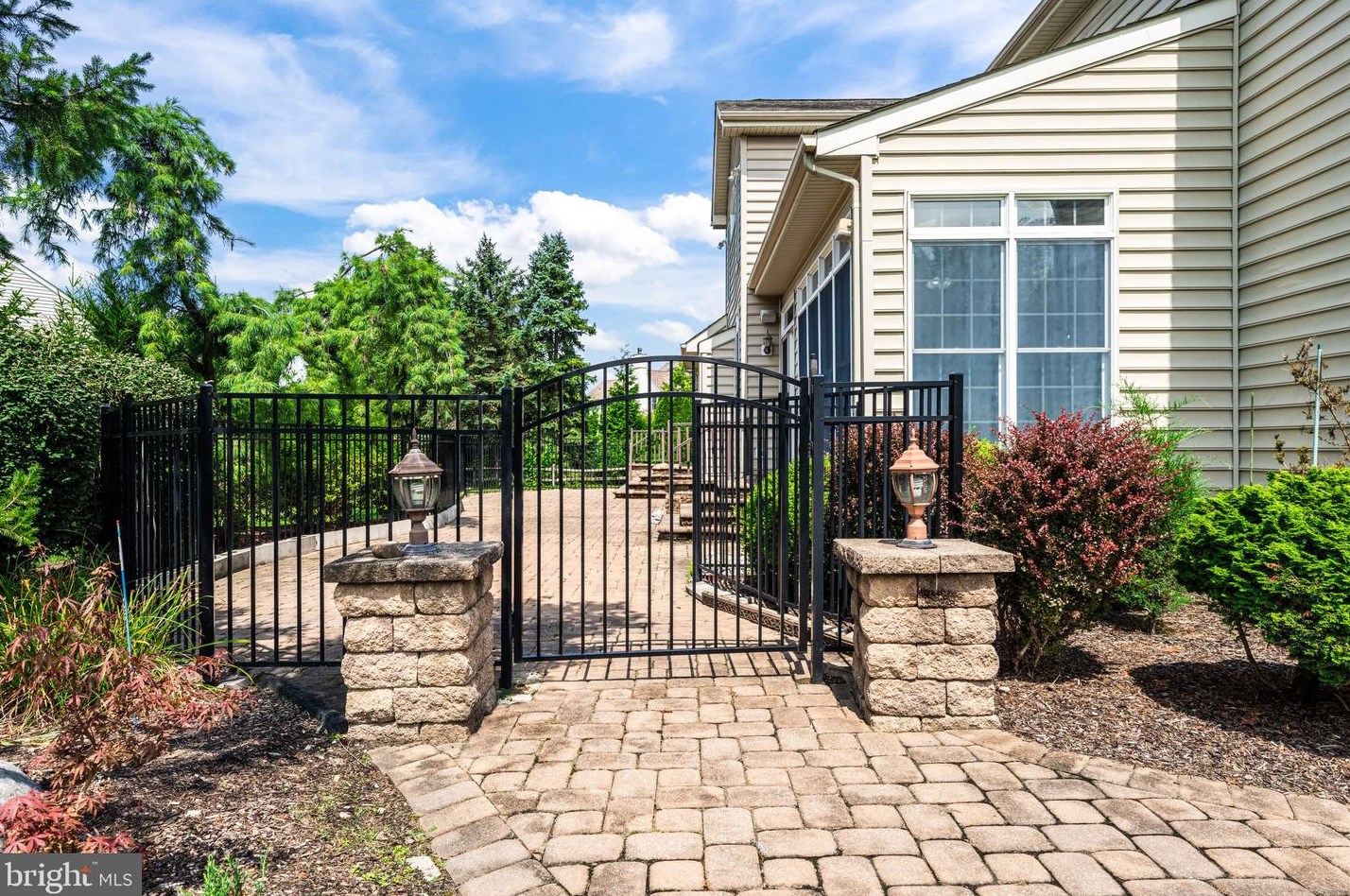 629 Windsock Way, Moorestown NJ exterior