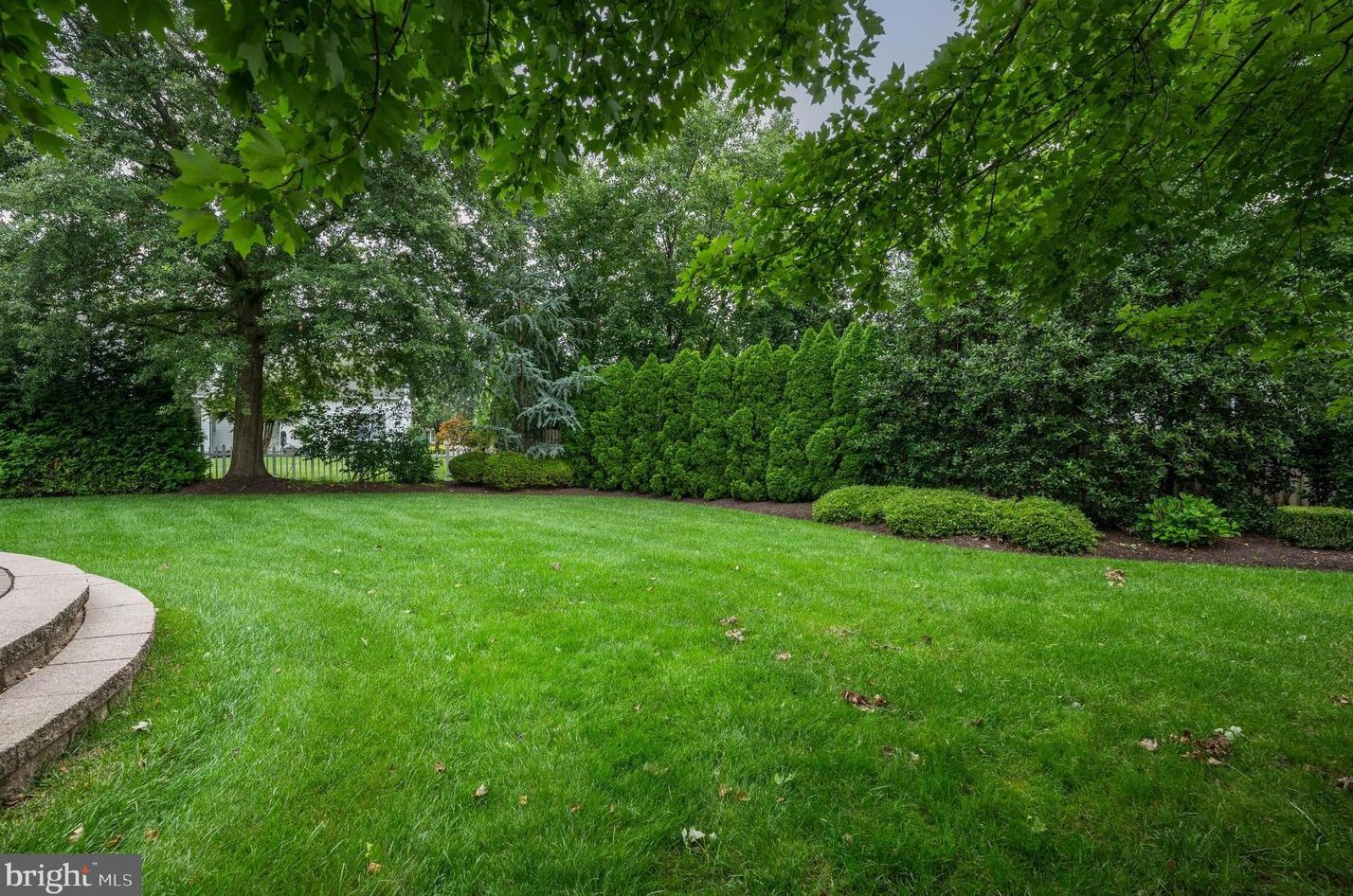 4 Swedes Ln, Moorestown NJ 08057-3841 exterior