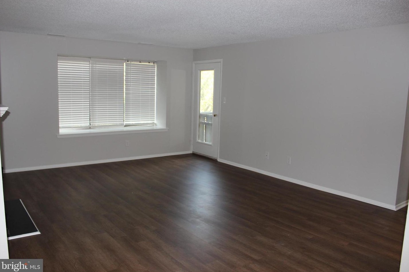 5309 Aberdeen Dr, Mount Laurel NJ  08054-5633 exterior