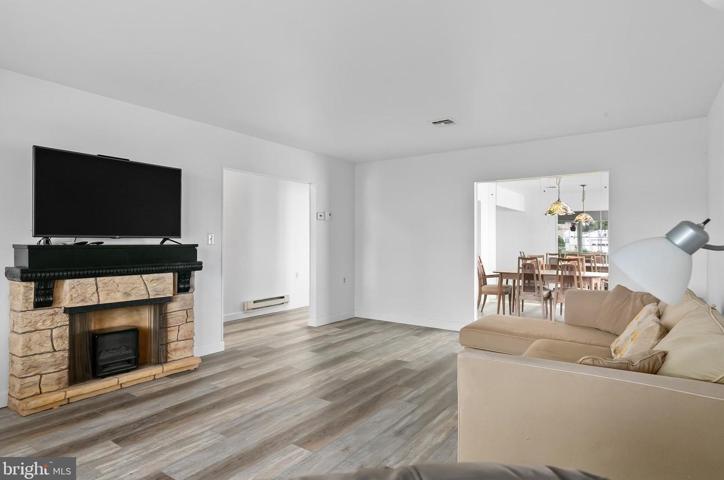 5 Chelsea Pl, Southampton NJ exterior