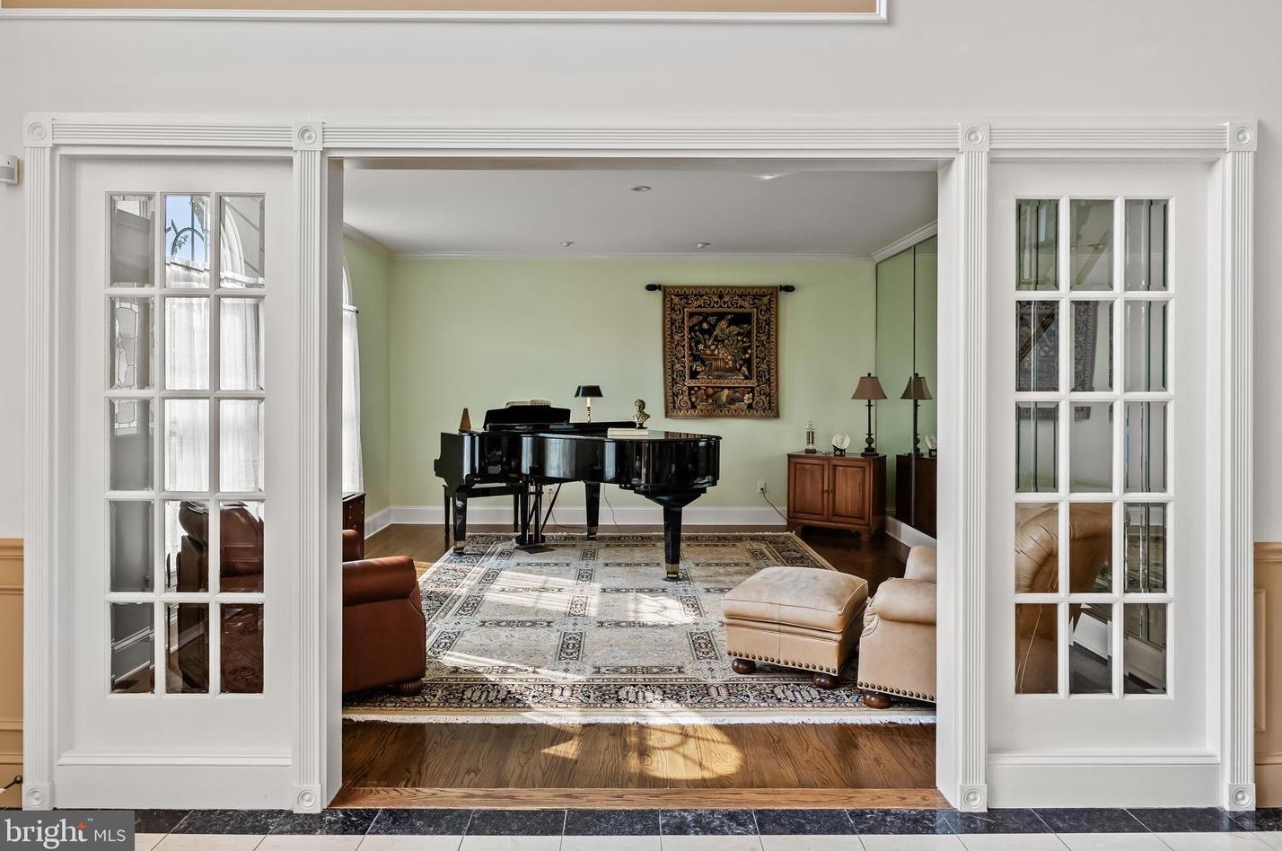 34 Cv Rd, Moorestown NJ 08057-3950 exterior