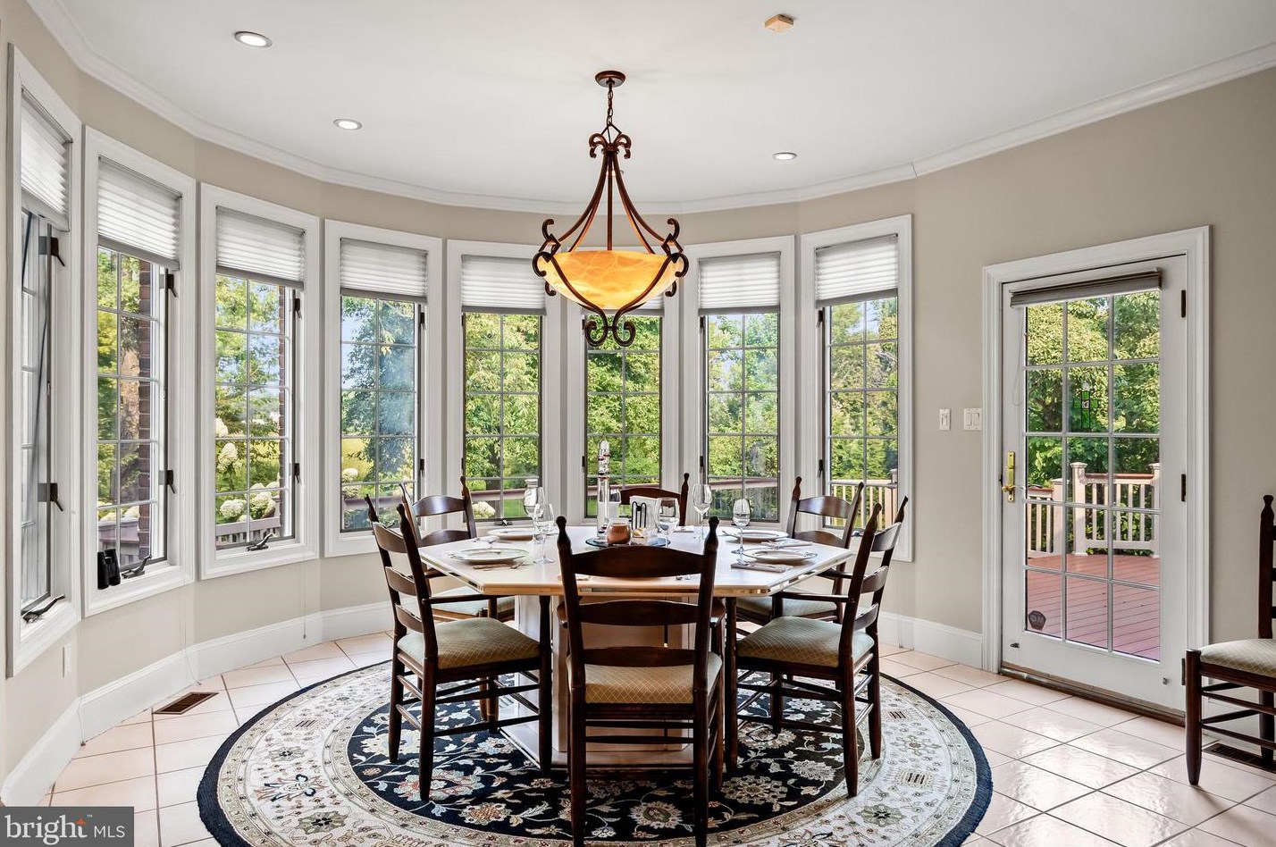 34 Cv Rd, Moorestown NJ 08057-3950 exterior