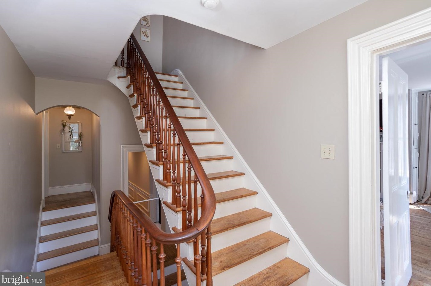 25 Farnsworth Ave, Chesterfield NJ  08505-1346 exterior