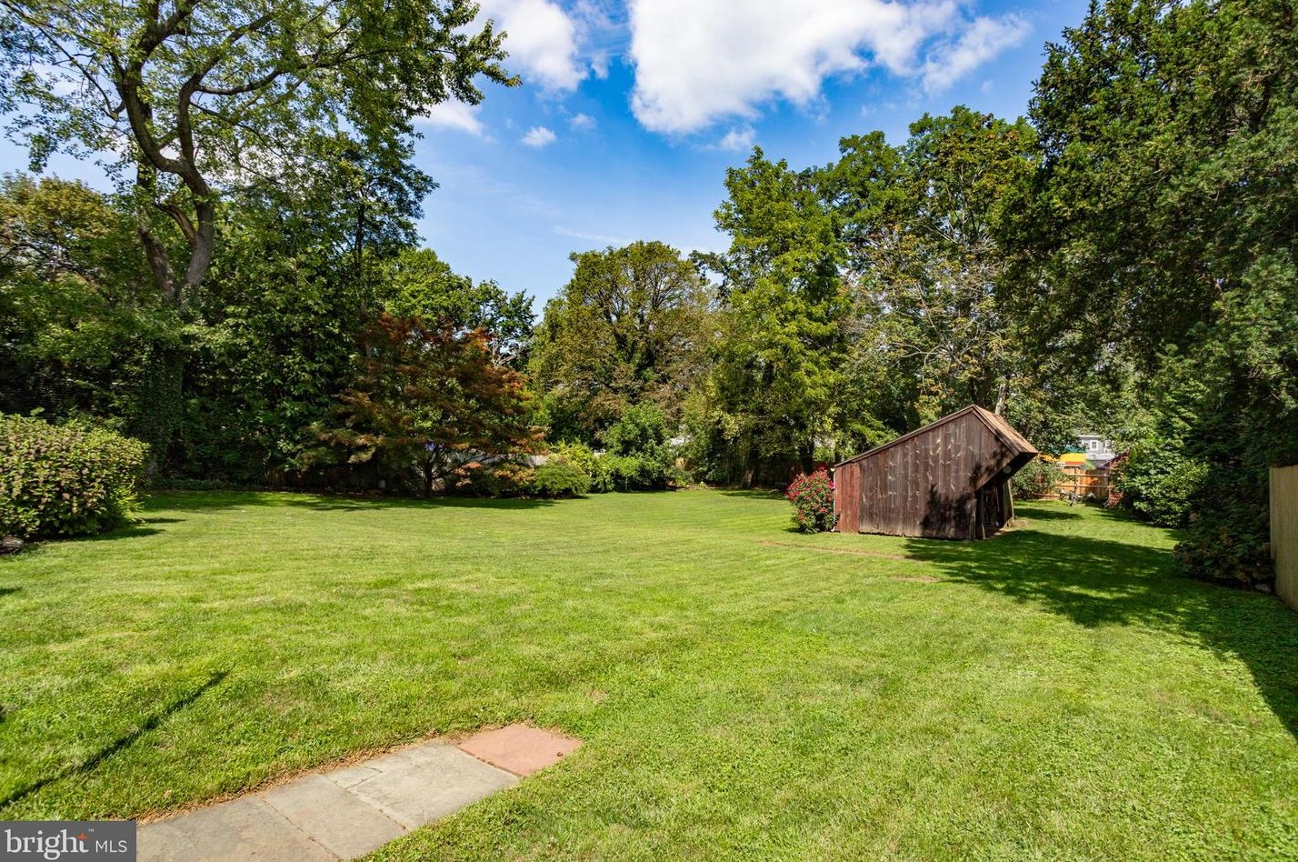 25 Farnsworth Ave, Chesterfield NJ  08505-1346 exterior